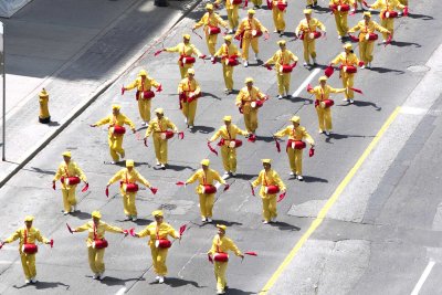 Falun Gong Parade M8