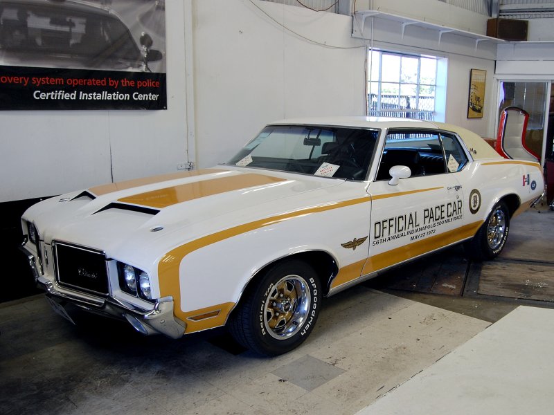 1972 Oldsmobile Cutlass Hurst/Olds Indy Pace Car 455 V8