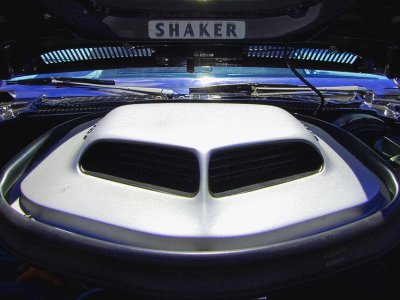 Plymouth Cuda 426 Hemi SHAKER hood