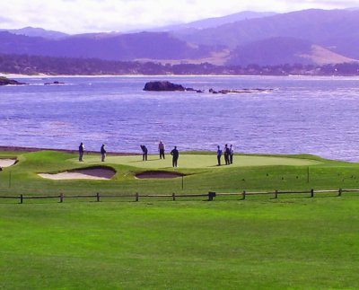Callaway contestants living the dream at 18th green Pebble Beach