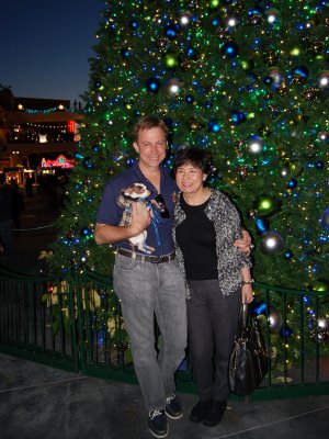 Christmas 2010 - Hyon Chu and Dave at Kodak Center