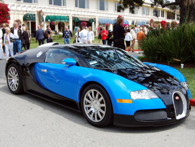 Bugatti Veyron black with blue Pebble Beach