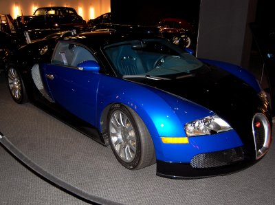 Bugatti Veyron black with blue Petersen Museum