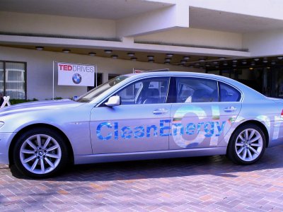 Hydrogen powered BMW 7-Series zero emmissions