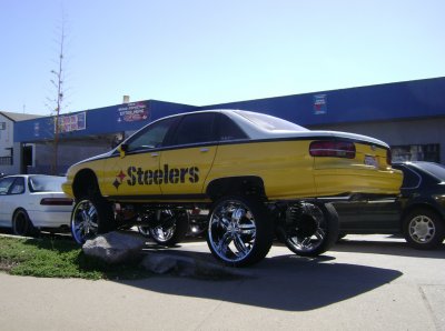 Steelers Impala rollin' on monster DUBs