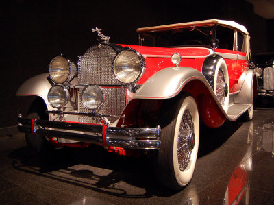 1931 Packard Model 745 convertible sedan