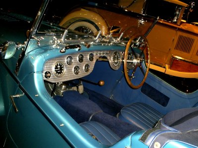 Bugatti dash