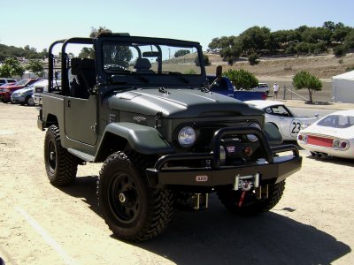 Toyota Icon FJ40 front