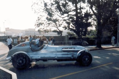 Jay Leno leaving NBC Studios in 1929 Bentley Speed Six polished alum