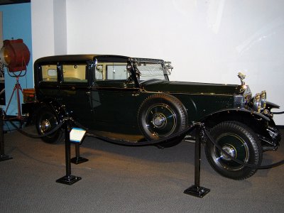 Silver screen actor FRED ASTAIRE 1927 Rolls Royce Phantom I