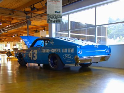 69 Ford Torino 427 Richard Petty NASCAR