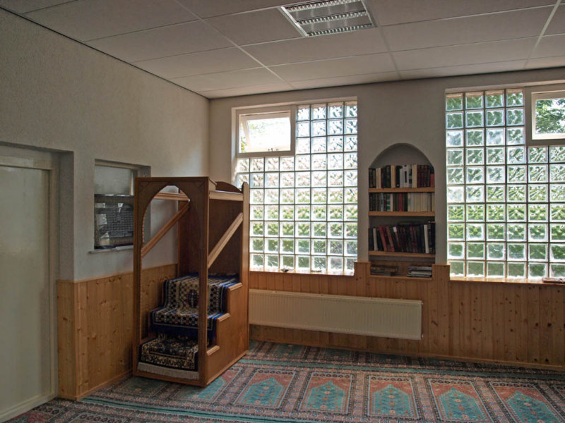 Hoorn, moskee Marokkaans Al Fath interieur 3, 2009.jpg