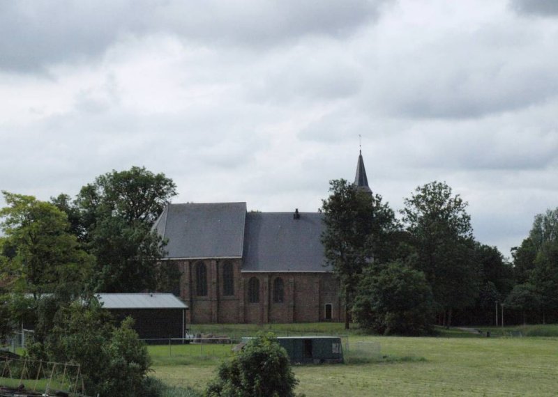 Zwartewaal, prot gem Martinuskerk 11, 2010.jpg