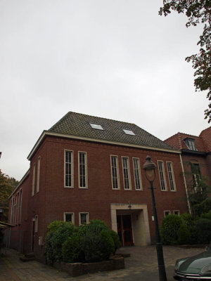 Alkmaar, oud katholieke kerk 2, 2008.jpg
