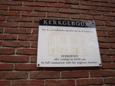 Alkmaar, oud katholieke kerk bord, 2008.jpg