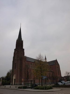 Kloosterzande, RK kerk 2, 2008.jpg