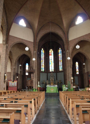 Aardenburg, RK kerk interieur 1, 2008.jpg