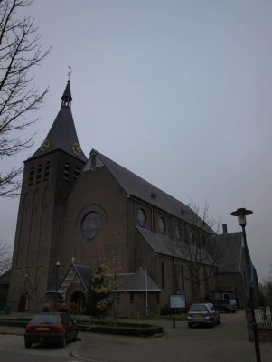 Grevenbicht, RK Catharinakerk 2, 2008.jpg