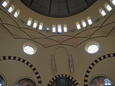 Amsterdam, RK voorm Gerardus Majellakerk interieur 5, 2009.jpg