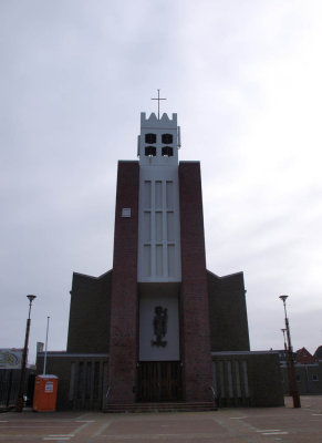 Den Helder, RK Nicolaaskerk, 2009.jpg
