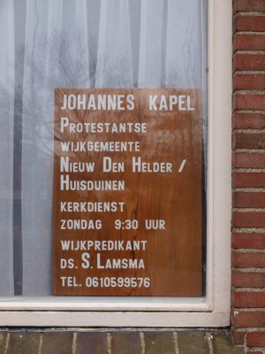 Den Helder, prot Johanneskapel (ook diensten Molukse kerk) bord, 2009.jpg