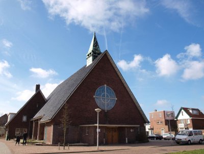 IJmuiden, PKN Ichtuskerk 2, 2009.jpg