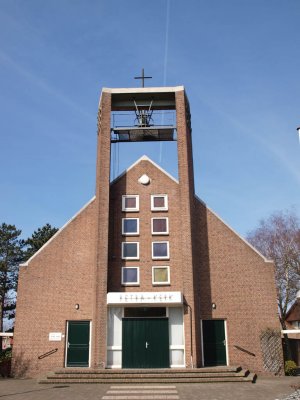 Rijnsburg, geref Petrakerk 2, 2009.jpg