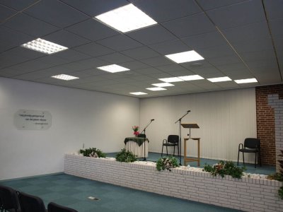 Valkenburg, Jehovagetuigen koninkrijkszaal interieur 3, 2009.jpg