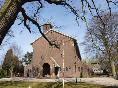Wassenaar, RK de goede herderkerk 4, 2009.jpg