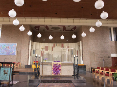 Wassenaar, RK st Jozefkerk interieur 1, 2009.jpg