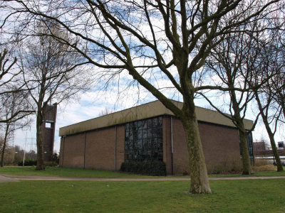 Zaandam, RK st Jozefkerk 1, 2009.jpg