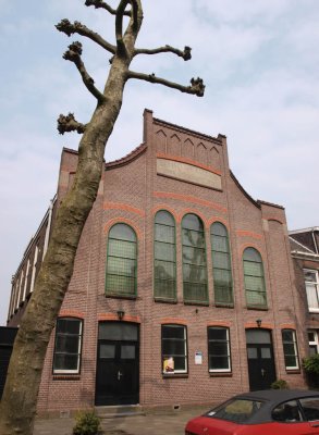 Zaandam, Ned geref kerk (en geref vrijgem) 2, 2009.jpg
