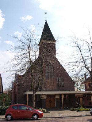 Zaandijk, geref kerk De Ontmoeting 12, 2009.jpg