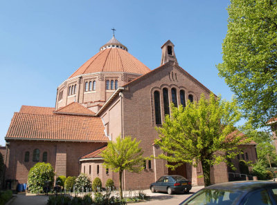 Bussum, RK h Mariakerk 11, 2009.jpg