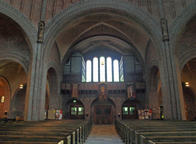 Bussum, RK h Mariakerk interieur 3, 2009.jpg