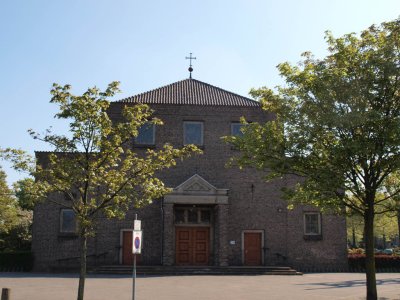 Bussum, RK st Jozefkerk 13, 2009.jpg