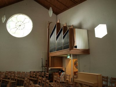Bussum, remonstrantse gem interieur 7, 2009.jpg