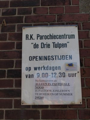 Hoorn, RK hh Cyriasus en Franciscus bord 11, 2009.jpg