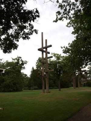 Zeist, herv gem Thomaskerk houtsculptuur, 2010