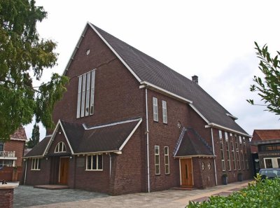 Wierden, geref kerk 24, 2010.jpg