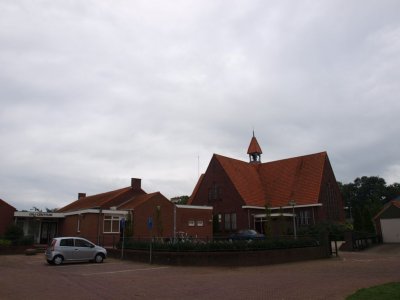 Enter, geref kerk achterzijde, 2010.jpg