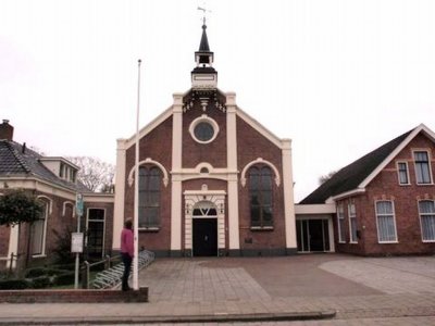 Roodeschool, geref kerk vrijgem 26 [004], 2010.jpg