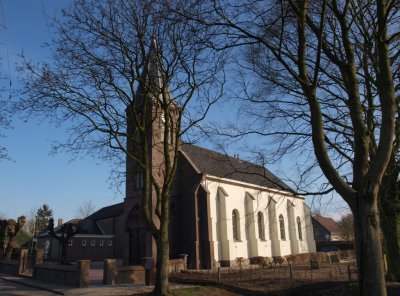 Opijnen, NH kerk 12, 2011.jpg