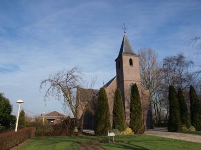 Varik, NH kerk 11, 2011.jpg