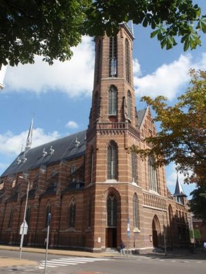Groningen, RK st Jozef kathedraal 4 [004], 2010.jpg