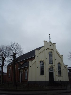 Uithuizen DG kerk 11, 2008.jpg