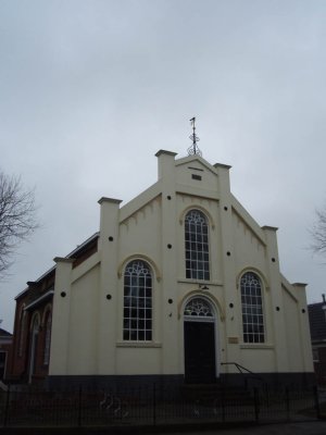 Uithuizen, DG kerk 12, 2008.jpg