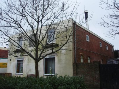 Uithuizen, Koninkrijkszaal (oude) Johova, 2008.jpg