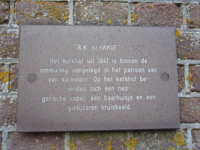Zwolle, RK kerkhof, 2008.jpg