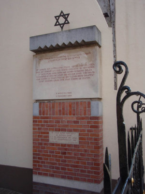 Zwolle, synagoge monumemt, 2008.jpg